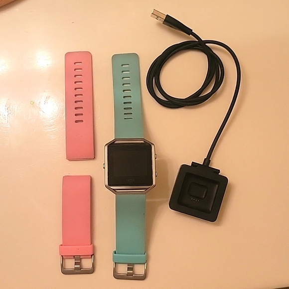 Fitbit Blaze - Picture 1 of 4